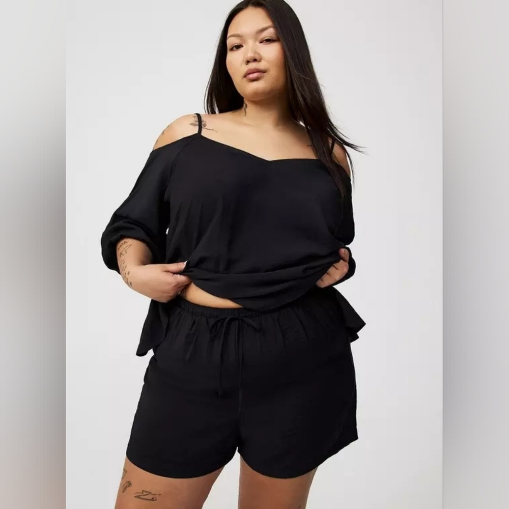 Torrid Black High Rise Shorts